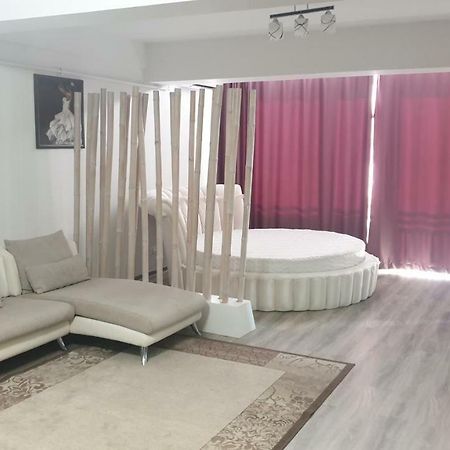 Domeview Apartment - Vitan Mall Bukarest Kültér fotó