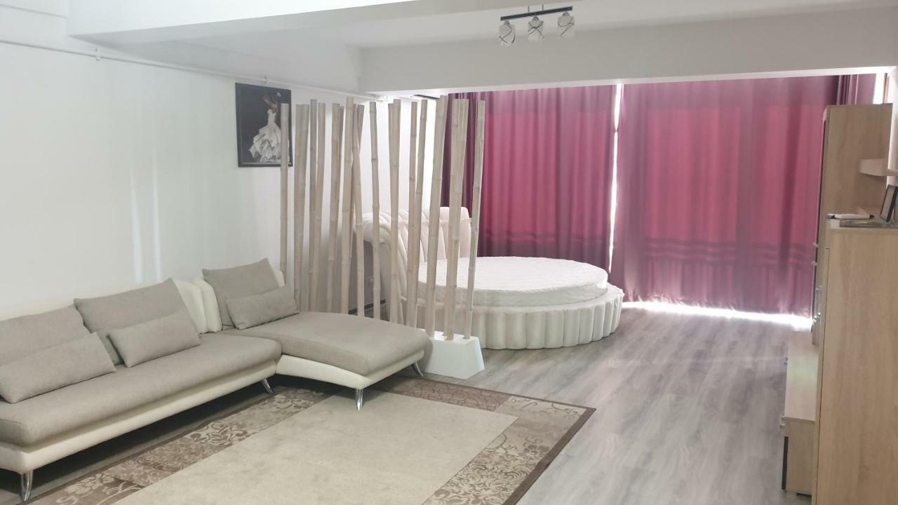 Domeview Apartment - Vitan Mall Bukarest Kültér fotó